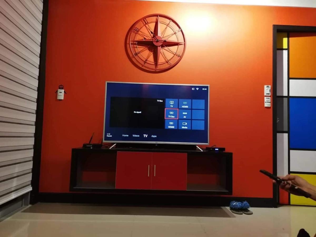 Cubao Manhattan Heights Unit 11Pq Tower B, 1Br Cidade Quezon Exterior foto